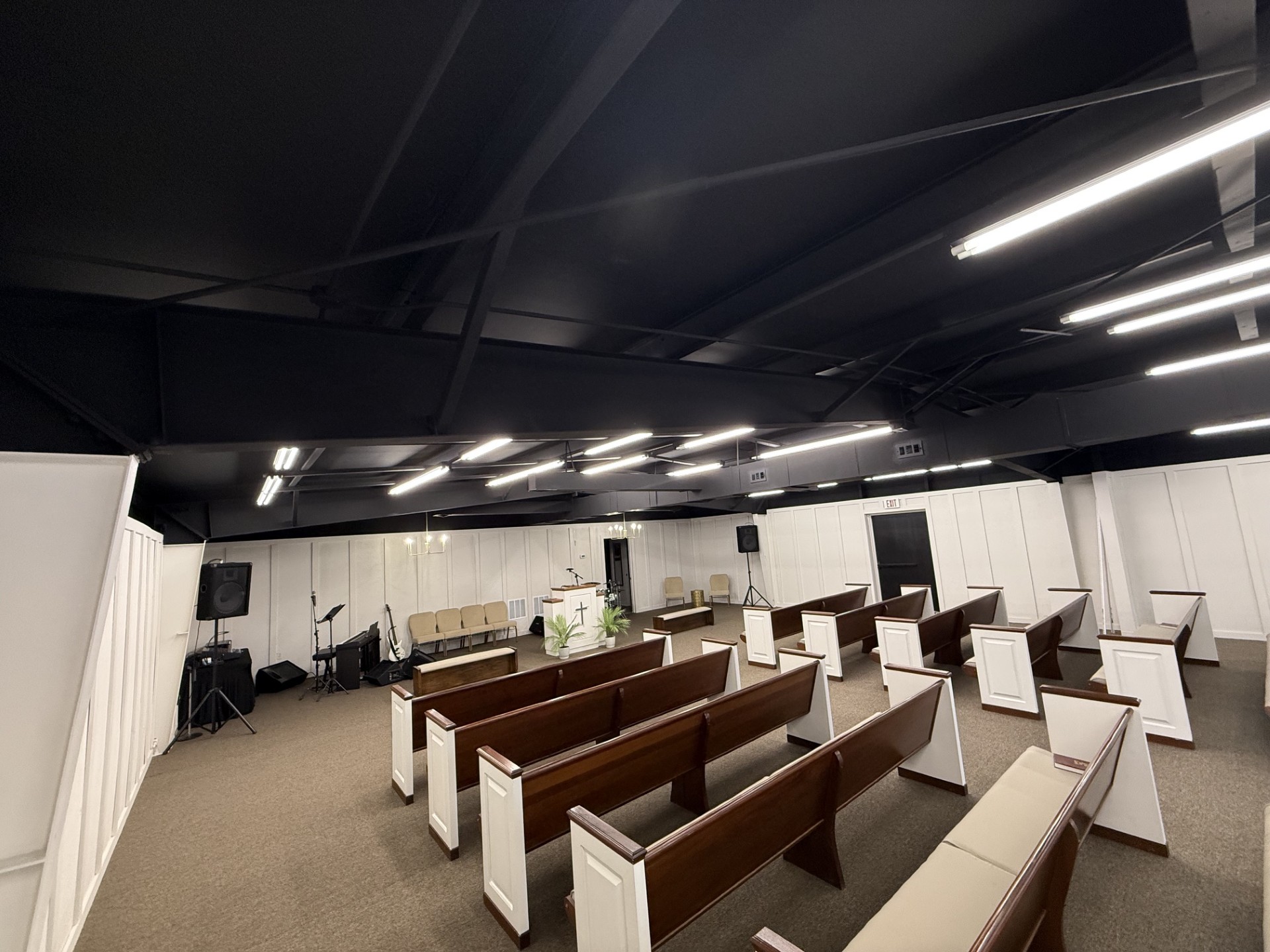 Calvary Church congregation